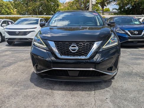 Used 2020 Nissan Murano SV w/ Cargo Package FWD image 2