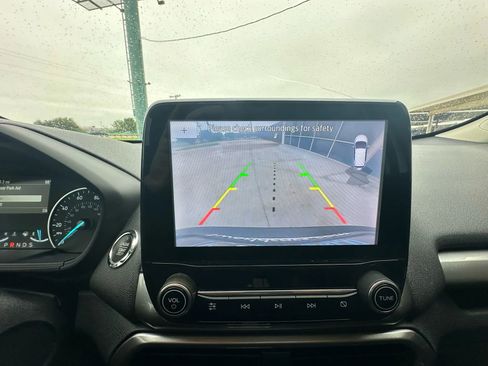 Used 2021 Ford EcoSport SE w/ SE Convenience Package image 11