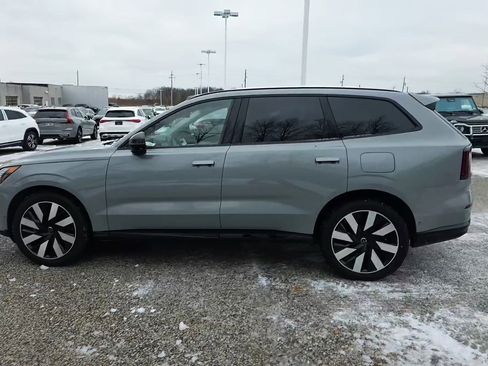 Used 2025 Volvo EX90 Ultra image 3