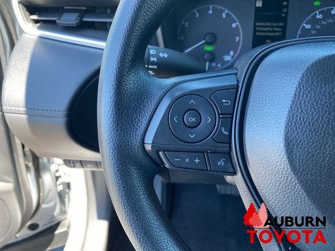 Used 2025 Toyota Corolla Cross AWD Hybrid image 32