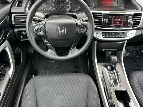 Used 2015 Honda Accord EX image 15