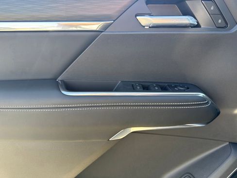 New 2026 GMC Acadia Elevation w/ Super Cruise Package image 18