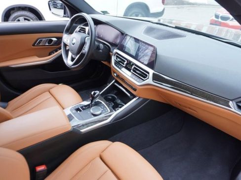 Used 2022 BMW 330i xDrive Sedan w/ Driving Assistance Package image 19