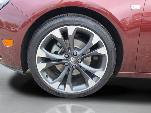 Used 2018 Buick Cascada Premium image 9