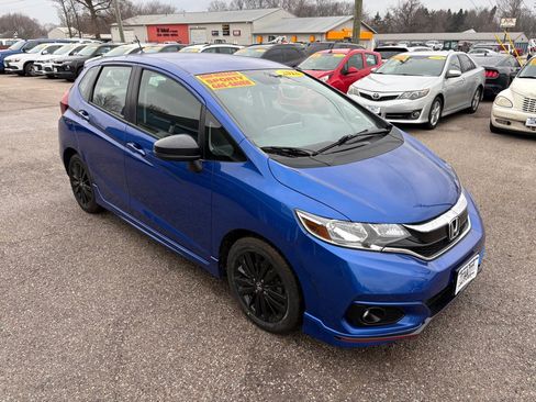 Used 2018 Honda Fit Sport image 1