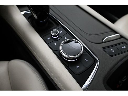 Used 2024 Cadillac XT5 Premium Luxury FWD image 44