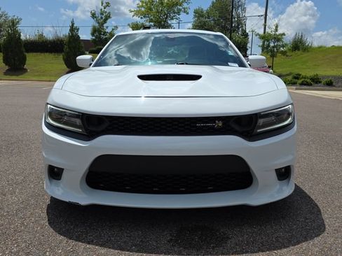 Used 2020 Dodge Charger Scat Pack w/ Plus Group RWD image 8