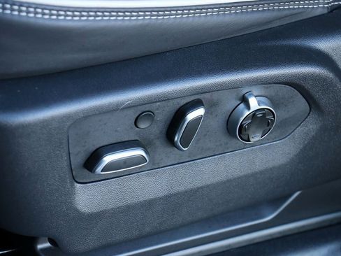 Used 2025 GMC Sierra 2500 Denali Ultimate image 26