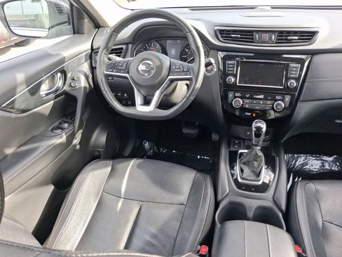 Used 2019 Nissan Rogue SL FWD image 10