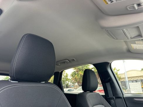 Used 2025 Ford Escape Active image 18