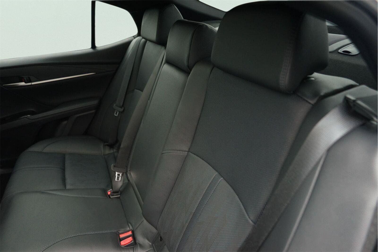 Used 2026 Toyota Camry XSE w/ Premium Plus Package FWD image 14