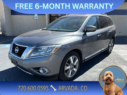 Used 2015 Nissan Pathfinder Platinum FWD image 1
