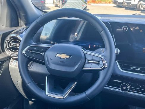 New 2026 Chevrolet Equinox LT w/ Convenience Package II image 14