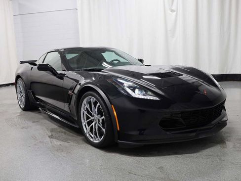 Used 2018 Chevrolet Corvette Grand Sport RWD image 13