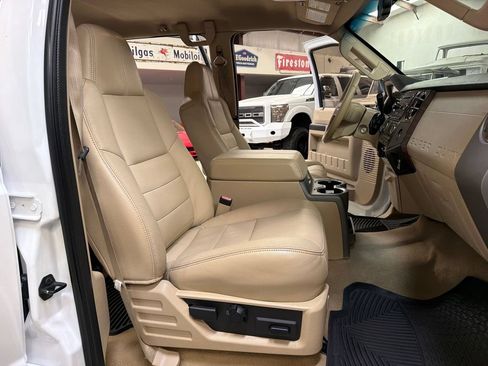 Used 2010 Ford F350 Lariat AWD/4WD image 35
