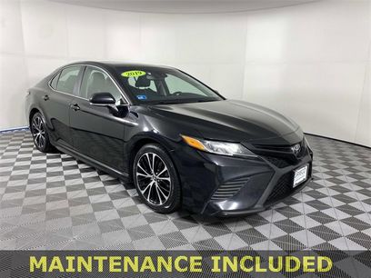 Used 2019 Toyota Camry SE w/ Convenience Package