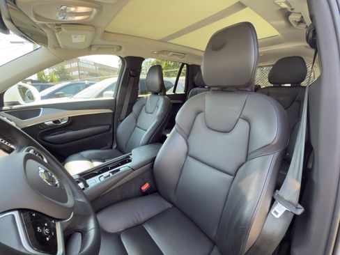 Certified 2023 Volvo XC90 B5 Core w/ Protection Package Premier image 21