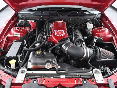 Used 2013 Ford Mustang GT Premium w/ Brembo Brake Pkg RWD image 14