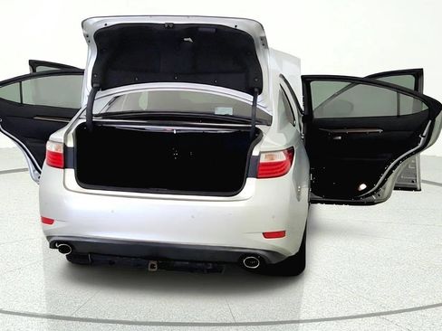 Used 2014 Lexus ES 350 w/ Luxury Package FWD image 11