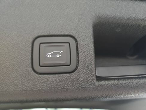 Used 2023 Chevrolet Equinox RS w/ RS Leather Package AWD/4WD image 15