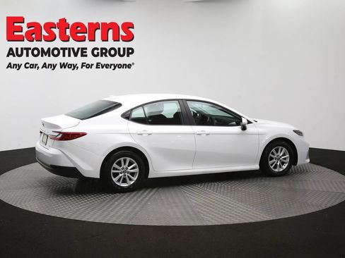 Used 2025 Toyota Camry LE FWD image 42