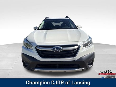 Used 2020 Subaru Outback Limited AWD/4WD image 11