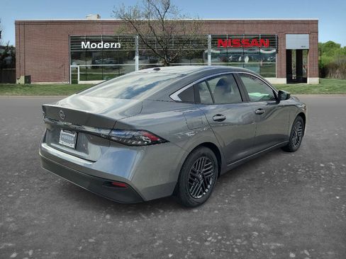 New 2026 Nissan Sentra SV w/ Floor Mat Package image 4