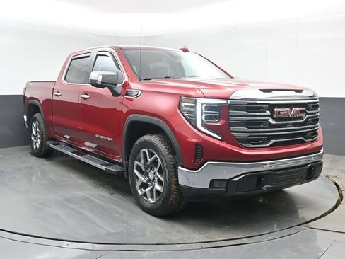 Used 2023 GMC Sierra 1500 SLT w/ SLT Premium Plus Package AWD/4WD image 2