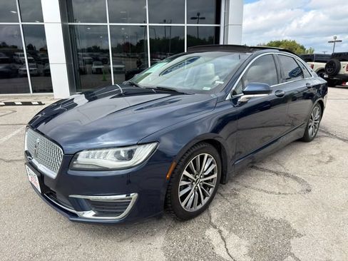 Used 2017 Lincoln MKZ Select w/ Select Plus Package FWD image 3