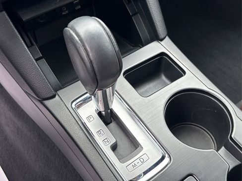 Used 2017 Subaru Outback 2.5i Touring image 32