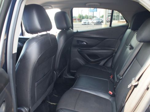 Used 2021 Buick Encore Preferred FWD image 11