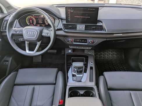 Certified 2024 Audi Q5 e Premium Plus w/ Premium Plus Package image 23
