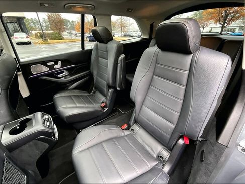 Used 2023 Mercedes-Benz GLS 450 4MATIC image 20