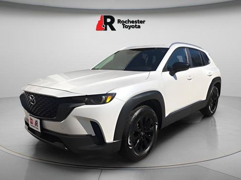 Used 2025 MAZDA CX-50 AWD 2.5 S w/ Premium Package image 9