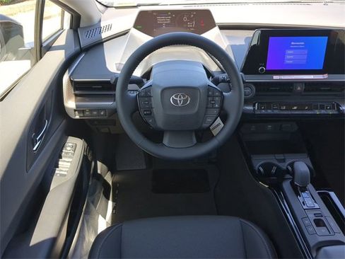 New 2026 Toyota Prius XLE image 15