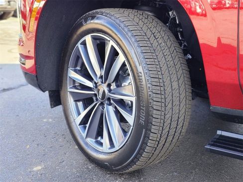 Certified 2025 Cadillac Escalade Sport w/ Touring Package image 32