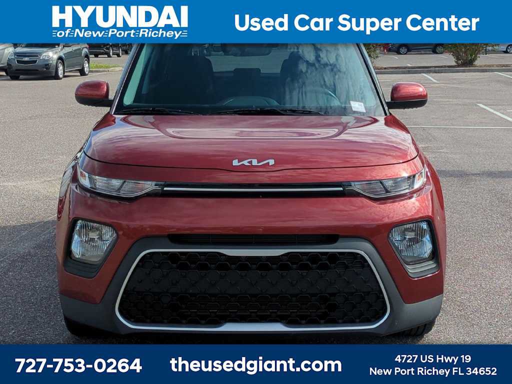 Used 2022 Kia Soul LX w/ Technology Package FWD image 8