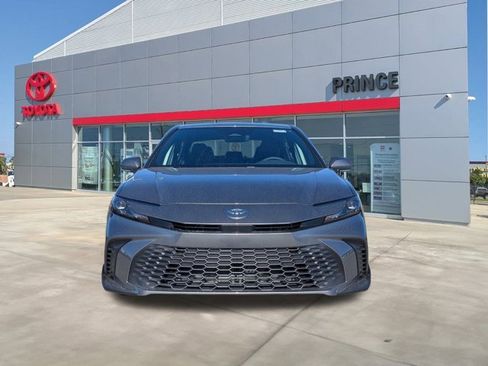 New 2026 Toyota Camry SE image 9