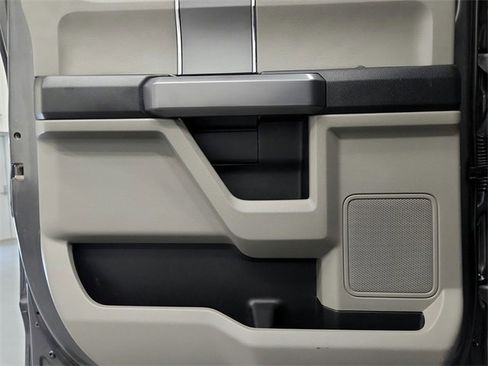 Used 2020 Ford F150 XLT w/ Equipment Group 302A Luxury image 33