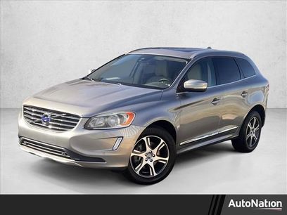 Used 2015 Volvo XC60 T6 w/ Proximity Package