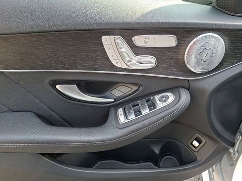 Used 2021 Mercedes-Benz C 300 4MATIC Sedan image 13