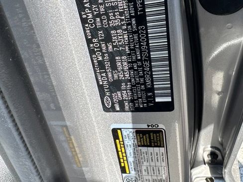 Used 2025 Hyundai Palisade SEL FWD image 13