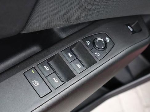 Used 2025 BMW X3 xDrive30i image 12