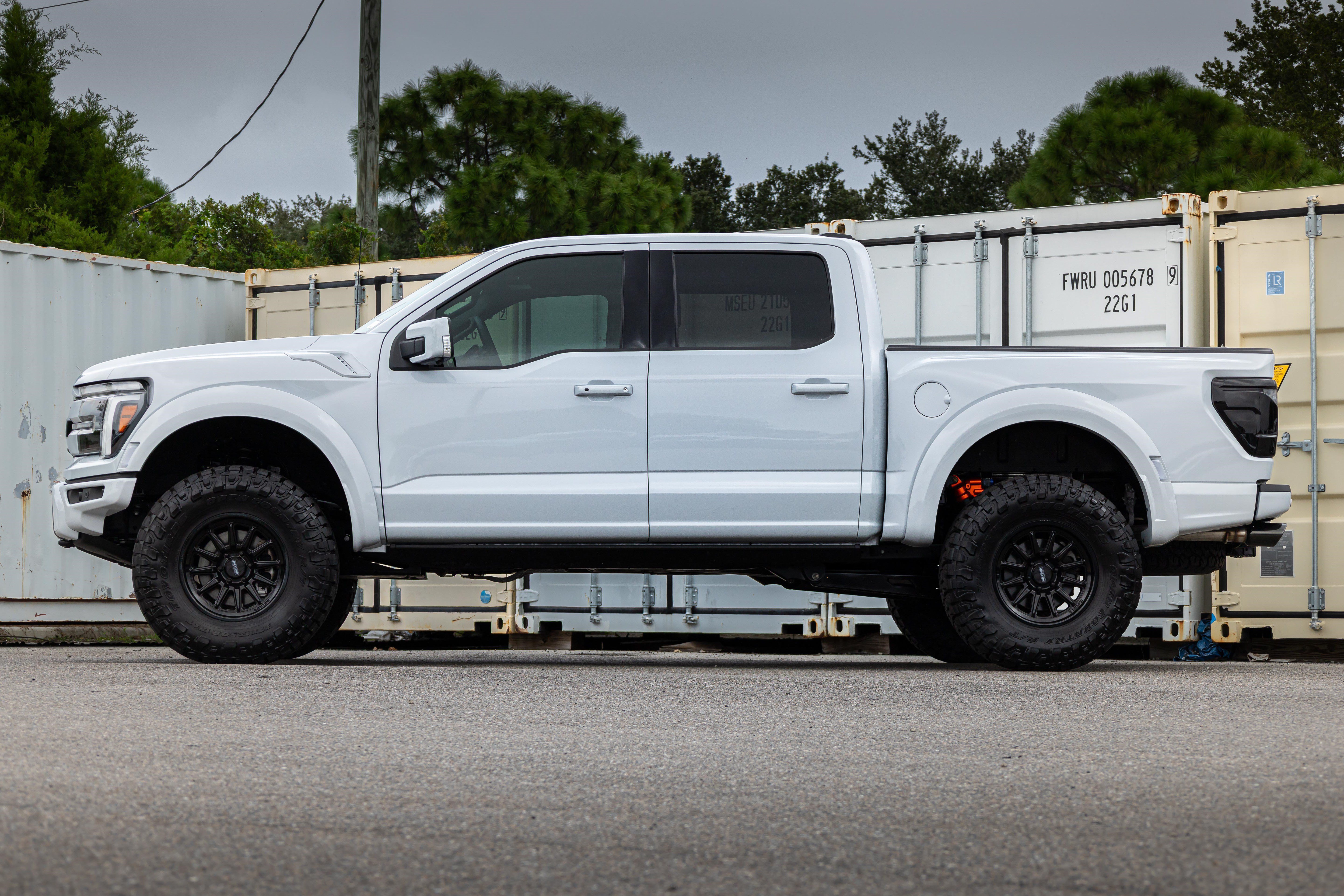 New 2025 Ford F150 Raptor AWD/4WD image 8