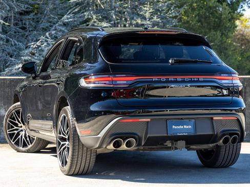 Certified 2025 Porsche Macan S image 3