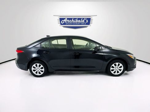 Used 2026 Toyota Corolla LE image 8