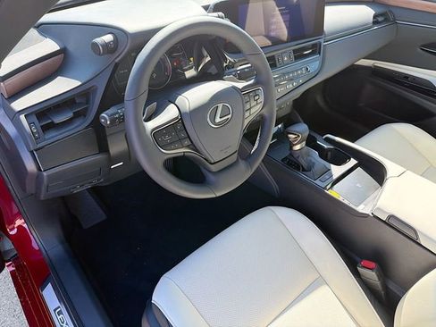 New 2025 Lexus ES 350 w/ Premium Package image 26