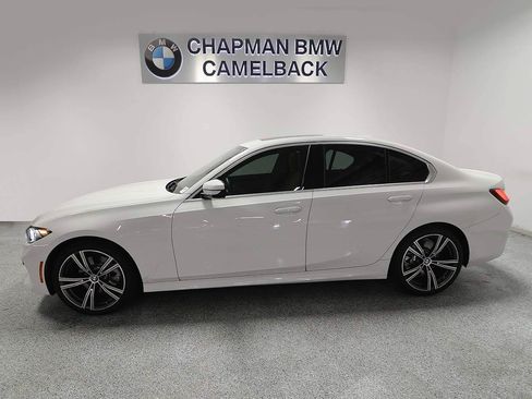 Certified 2024 BMW 330i Sedan w/ Convenience Package RWD image 3