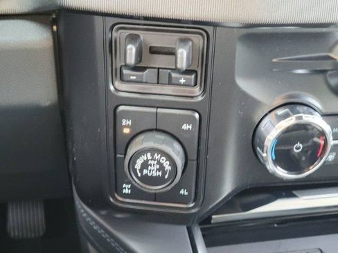New 2026 Ford F350 Platinum w/ Tremor Off-Road Package AWD/4WD image 22
