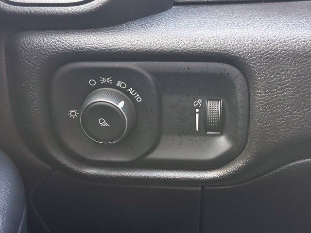 Used 2022 RAM 2500 Tradesman AWD/4WD image 21